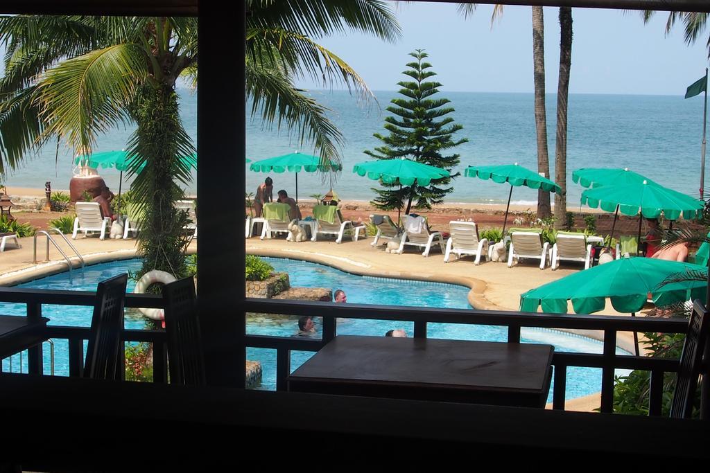 Khaolak Palm 4*